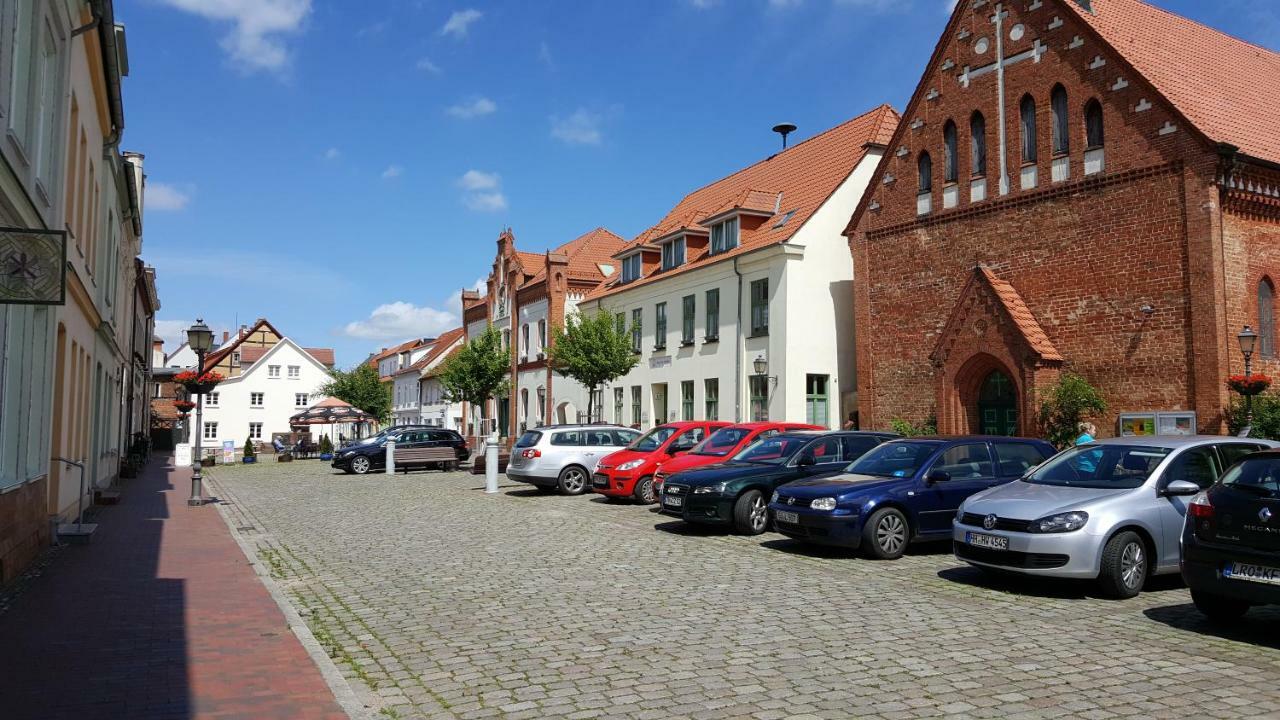 Uns Luett Hus Krakow am See Exterior foto