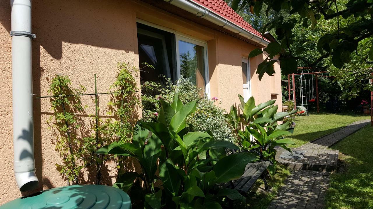 Uns Luett Hus Krakow am See Exterior foto